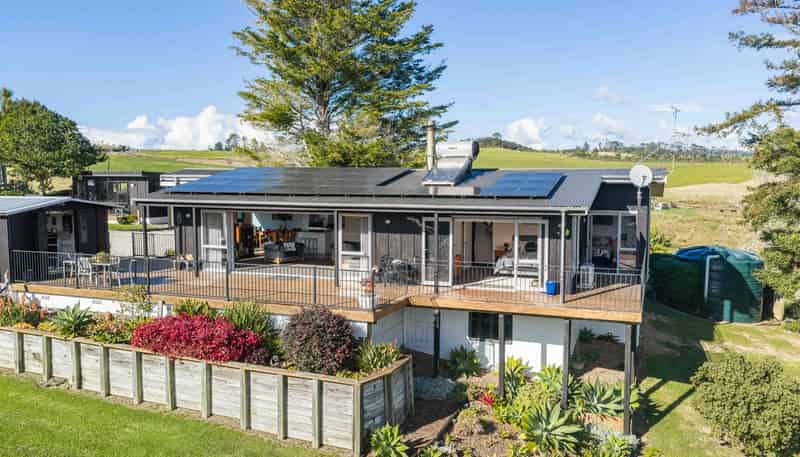10 Clarke Road, Mangawhai