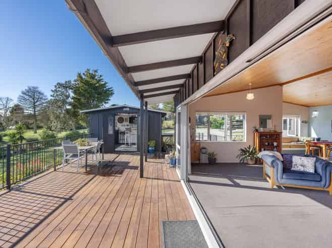10 Clarke Road, Mangawhai