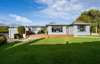 16 Lorne Dacre Road, Lorneville