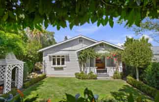 23 Ewen Alison Avenue, Devonport