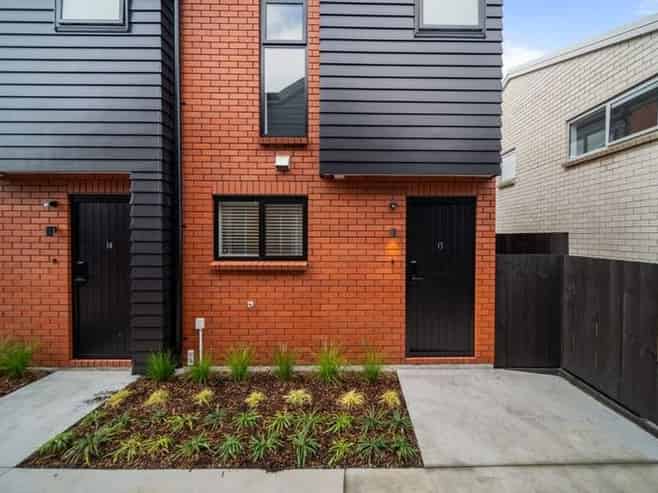 13/11-13 Brough Road, Manurewa