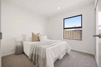 4/4 Evatt Street, Bryndwr