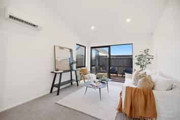 4/4 Evatt Street, Bryndwr