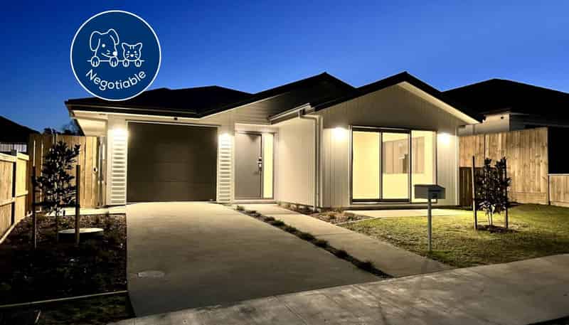 26 Houpuni Road, Milldale