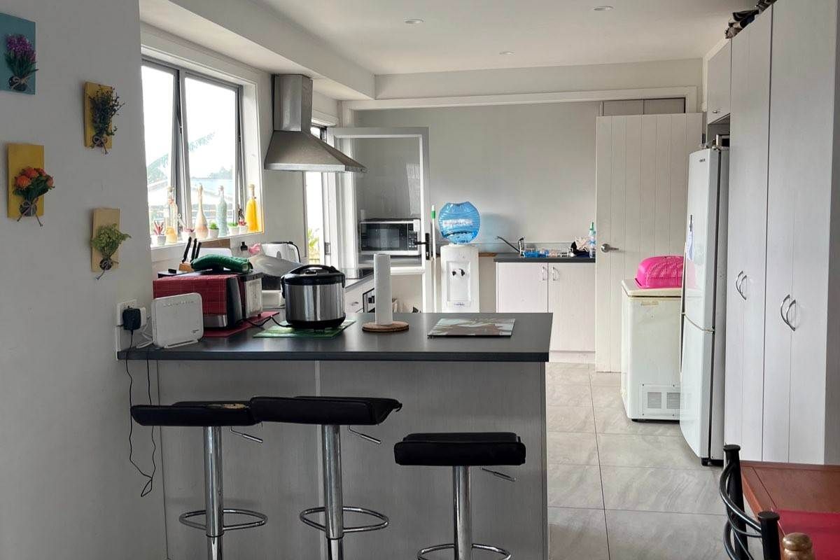 Exquisite 4 Bedroom Home- Pet Friendly & power... - Vista 6