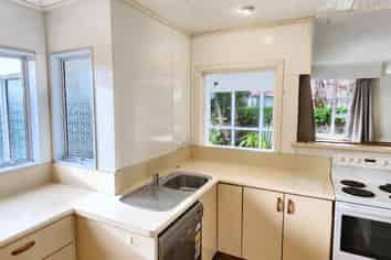 32 Davies Road, Hurdon