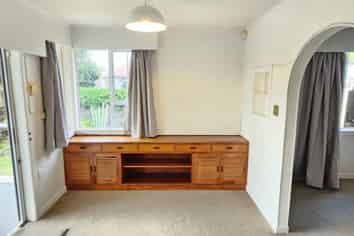 32 Davies Road, Hurdon