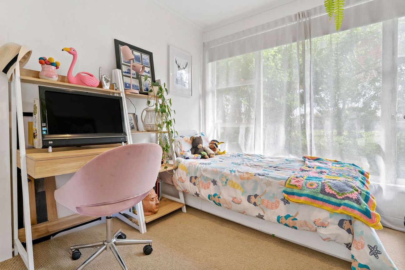 Stylish Unit in St Johns with Modern Amenities - Bild 5