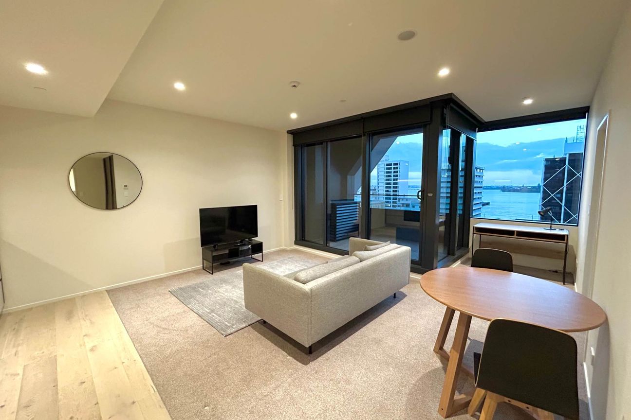Luxury One Bedroom Apartment in The Pacifica - Mehr