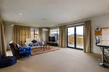 24 Algarve Close, Blenheim Central