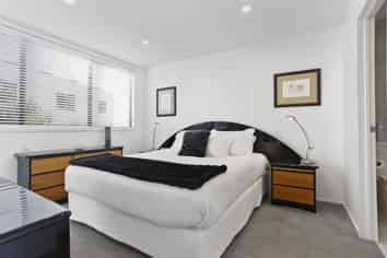3E/175 Hurstmere Road, Takapuna