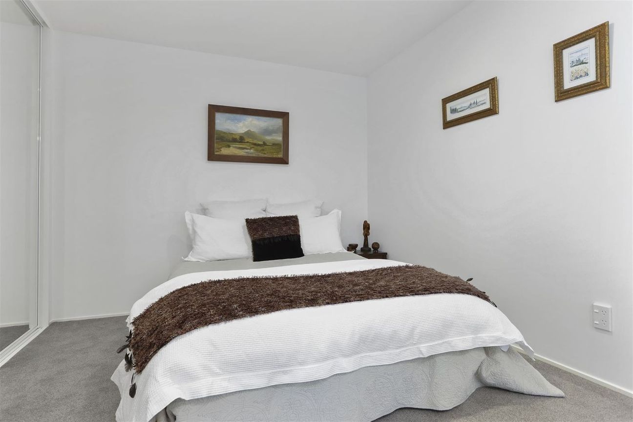 Magical Mon Desir – Two Bedroom + Two Carparks – pohled 6