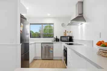 1/54 Aorangi Road, Bryndwr