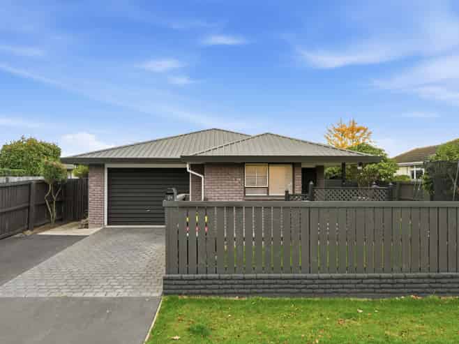 1/54 Aorangi Road, Bryndwr