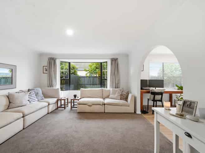 1/54 Aorangi Road, Bryndwr