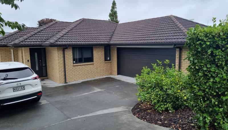 33 Devon Street, Glenholme