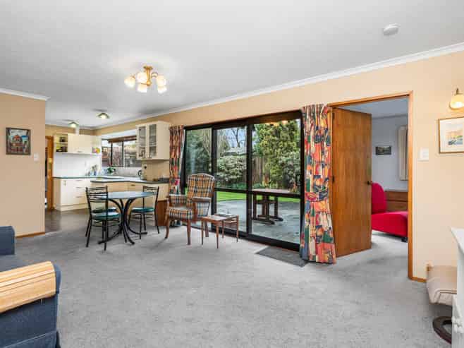 6 Tuscany Place, Beckenham