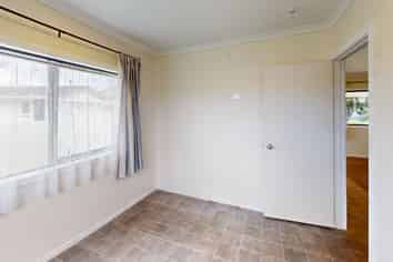 48 Surrey Road, Springvale