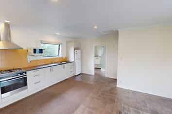 48 Surrey Road, Springvale