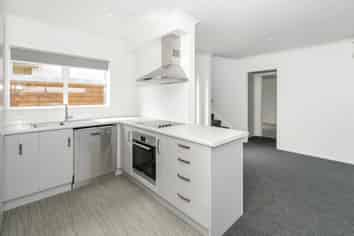8/157 Ulster Street, Hamilton Central