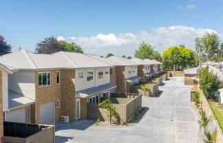 8/157 Ulster Street, Hamilton Central