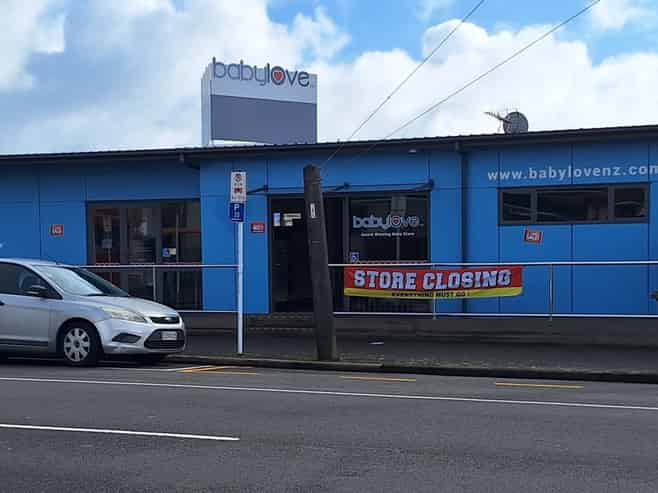Modern Retail Space in the Heart of Moturoa