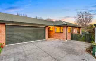 6 Saskia Lane, Somerfield