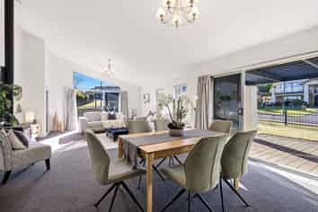 26 Luberon Way, Nukuhau