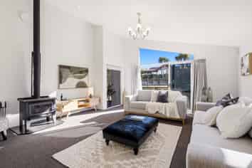 26 Luberon Way, Nukuhau