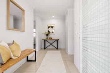 26 Luberon Way, Nukuhau