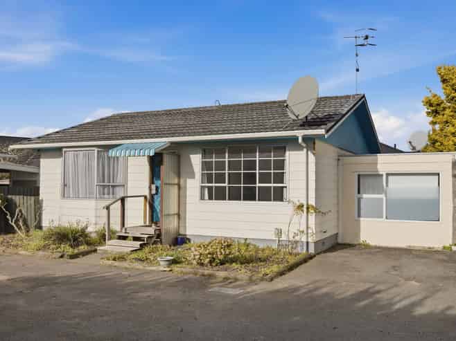 14B Devon Road, Springvale