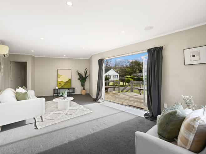 33 Exeter Street, Glenview