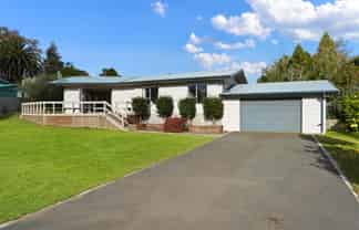 33 Exeter Street, Glenview