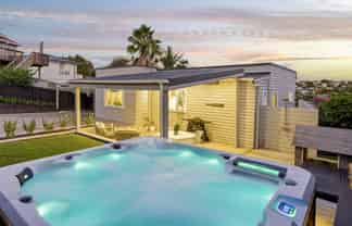 17B Masterton Road, Rothesay Bay