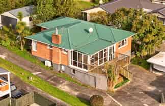 450 Don Buck Road, Massey
