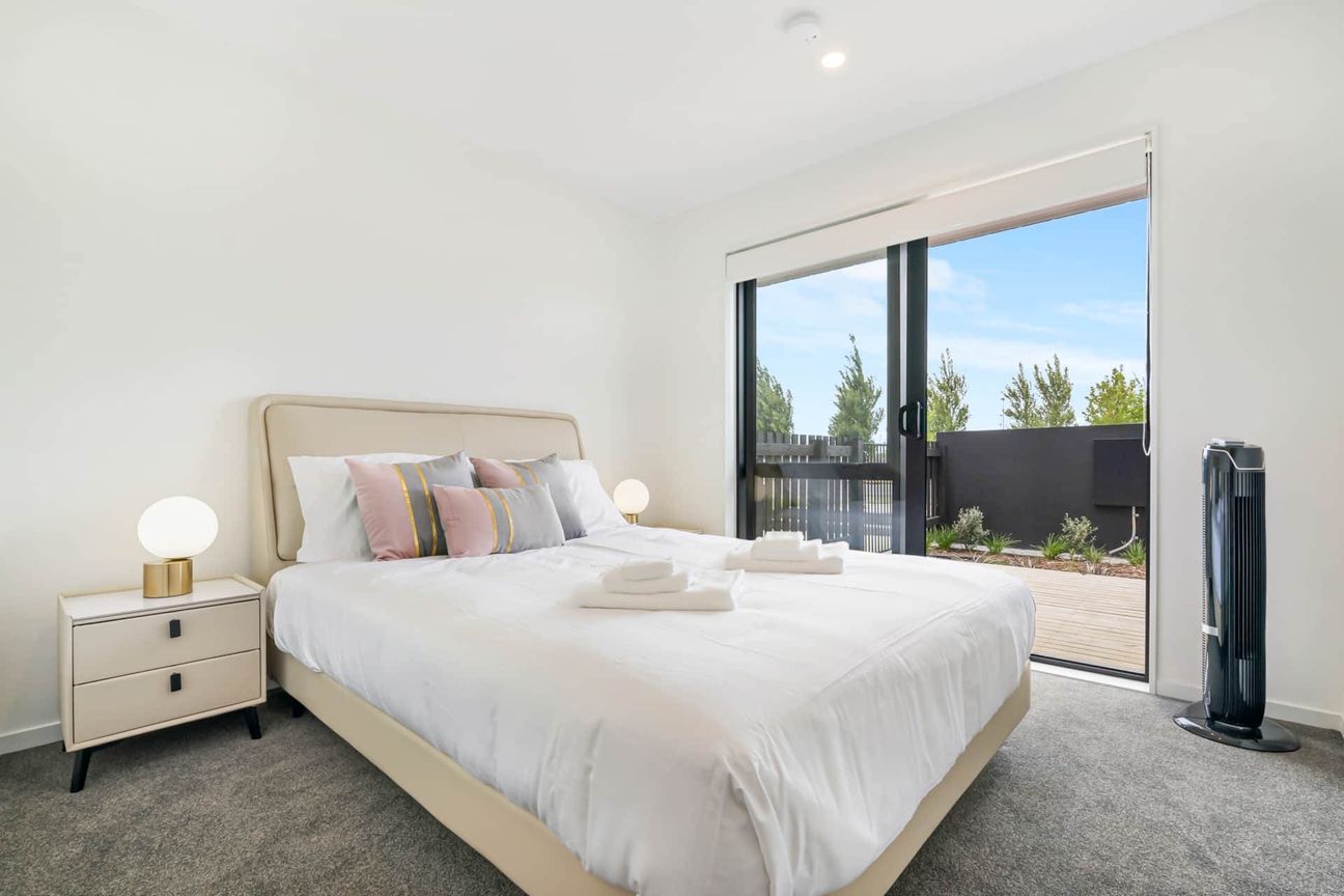 Parkside Living in an Exceptional Location - Widok 3