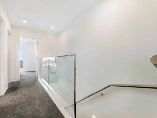 41 Flat Bush School Road, Flat Bush