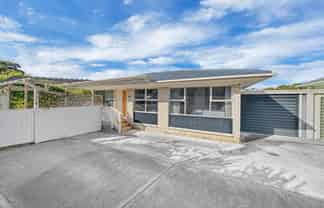 2/4 Noumea Place, Mairangi Bay