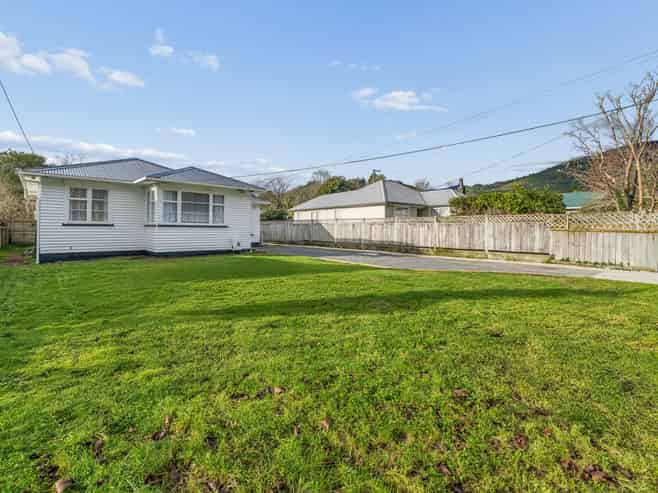 95 Hine Road, Wainuiomata