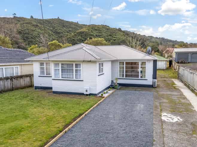95 Hine Road, Wainuiomata