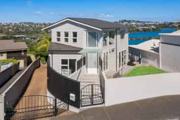 3/11 Awarua Crescent , Orakei