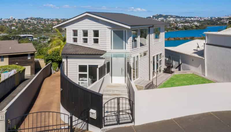 3/11 Awarua Crescent , Orakei