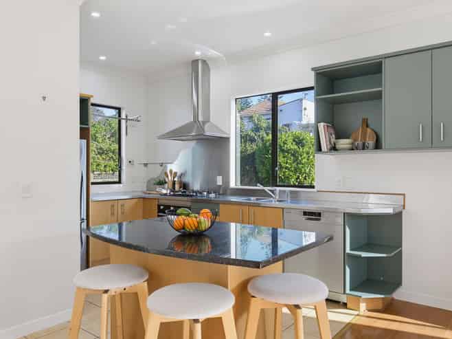 1/265 Adelaide Road, Newtown