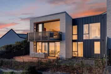 19 Inverness Lane, Redcliffs