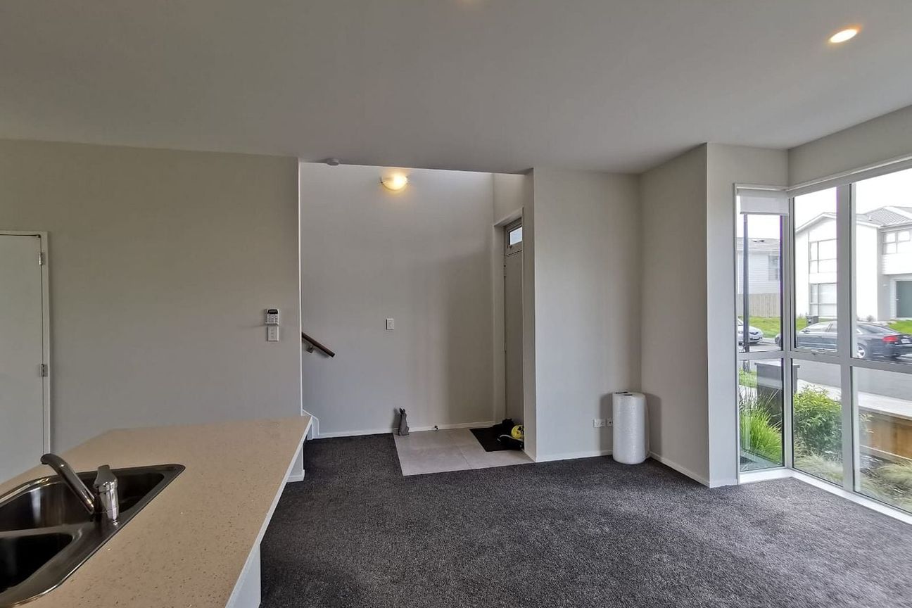 Spacious 4 Bedroom House - Vista 4
