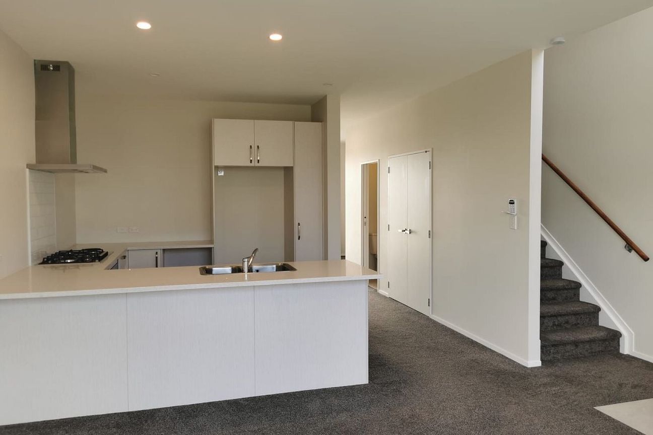 Spacious 4 Bedroom House - Vista 2