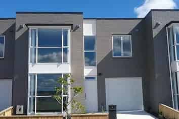9 Aeronautic Road, Takanini