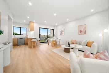 2/13 Rengarenga Rise, Fairview Heights