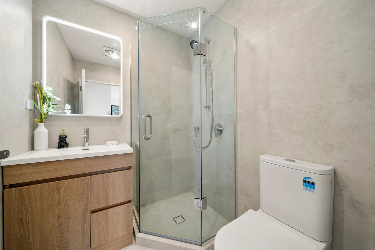 A location that works, a home you'll enjoy - Vista 5