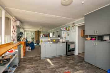 17 Stopbank Road, Temuka